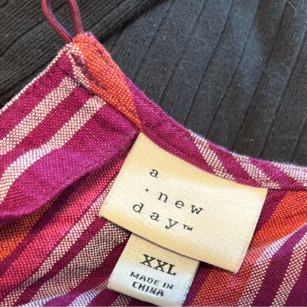 Must bundle tank top shirt size XXL - Picture 4 of 5